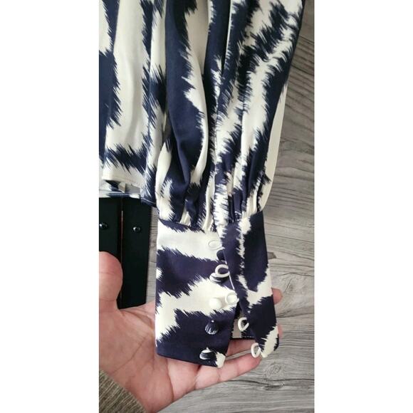 TED BAKER NUURAS BLOUSE HIGH NECK ZEBRA STRIPE IVORY & NAVY BLUE SIZE 1 - Picture 4 of 7